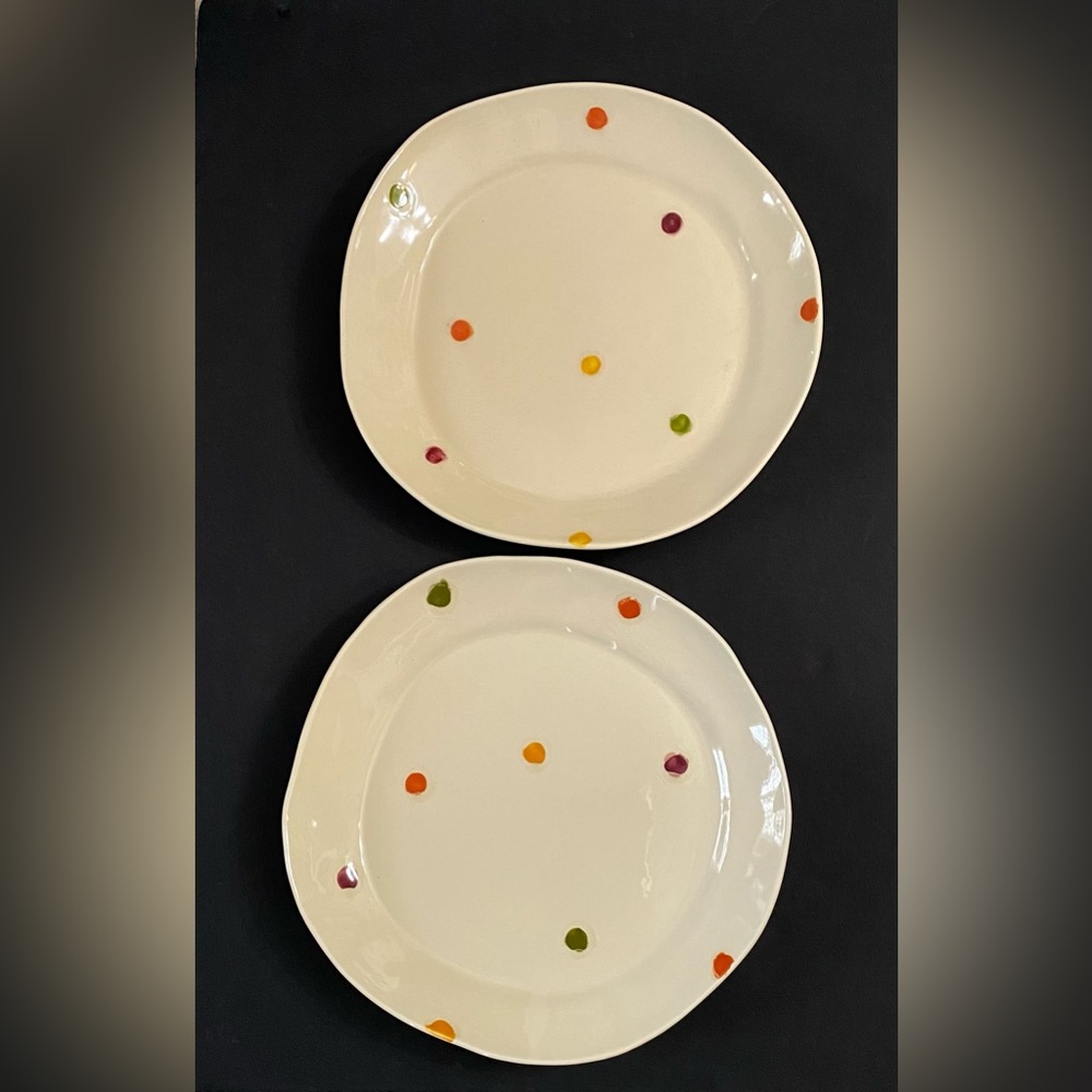Vietri Pallini Dinner Plates. Polka dot. Width: 12 in, made in Italy set of 2